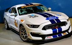 Race-Spec Ford Mustang Boss 302s以便宜的价格出售