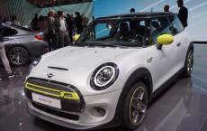 对于2020 Mini Cooper SE来说 可爱的外观是否足够