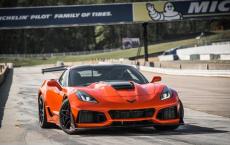 2019年雪佛兰Corvette ZR1首次亮相755hp LT5发动机