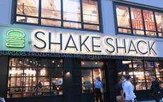 收入落后预期后Shake Shack的股票即将融化