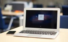 苹果去年以MacBookAir品牌推出了一种全新的型号