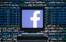 Facebook曾经制造出只能由惯用右手的人使用的手机