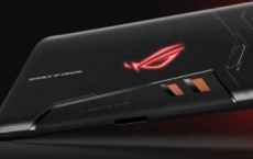 华硕正在研发一款名为Asus Rog 2的游戏智能手机Asus R