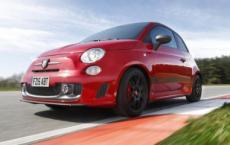 Abarth 500型号的动力和性能得到了升级